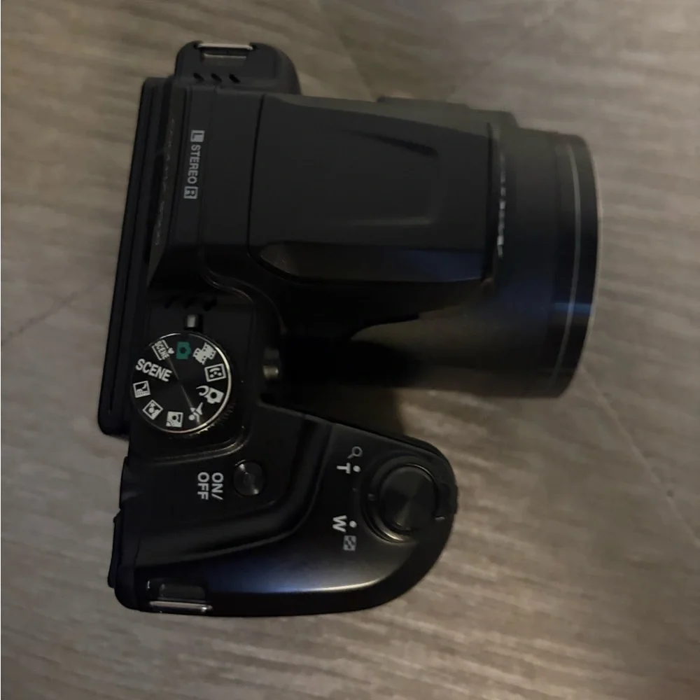 Nikon coolpix b500 Camera with 40x Wide Optical Zoom